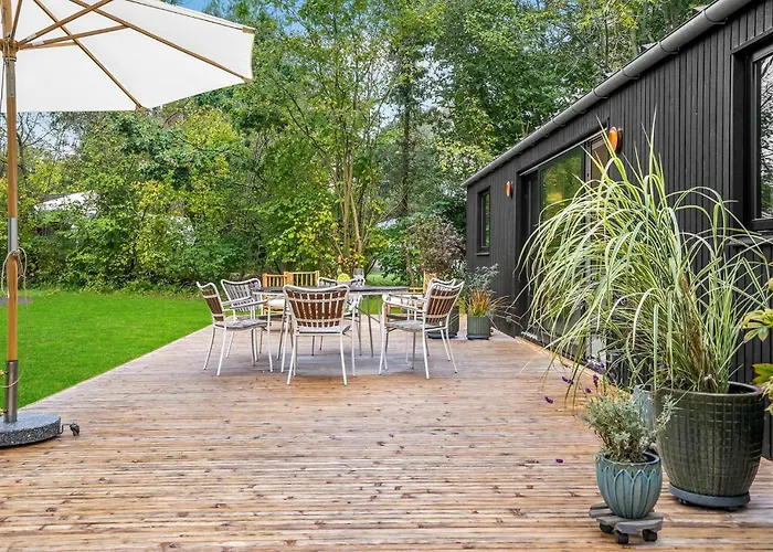 4 Bedroom Gorgeous In *
