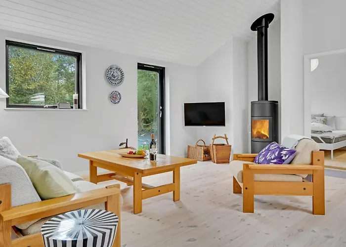4 Bedroom Gorgeous In Сasa de vacaciones